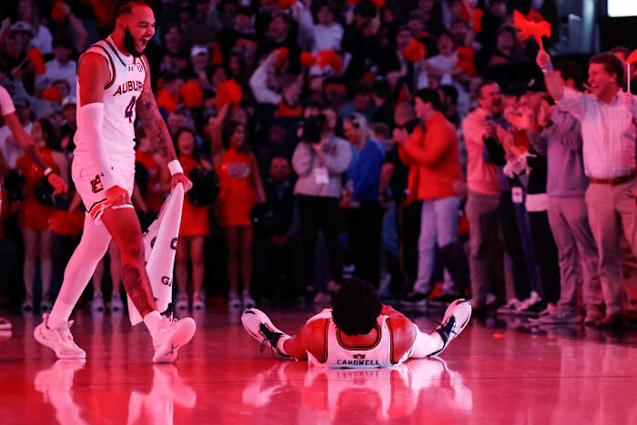 Johni Broome and Dylan Cardwell | Eric Starling/Auburn Daily